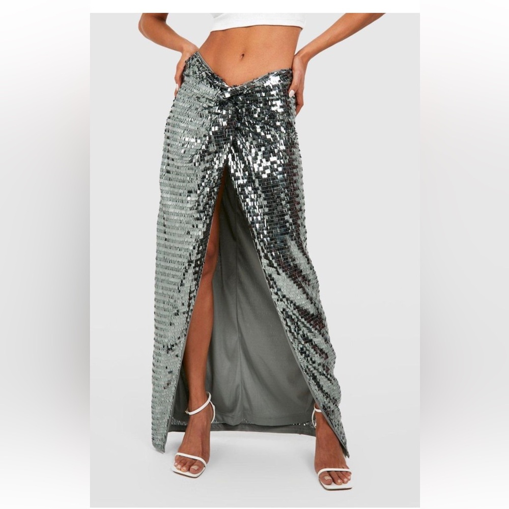 Boohoo Metallic Sequin Maxi Skirt